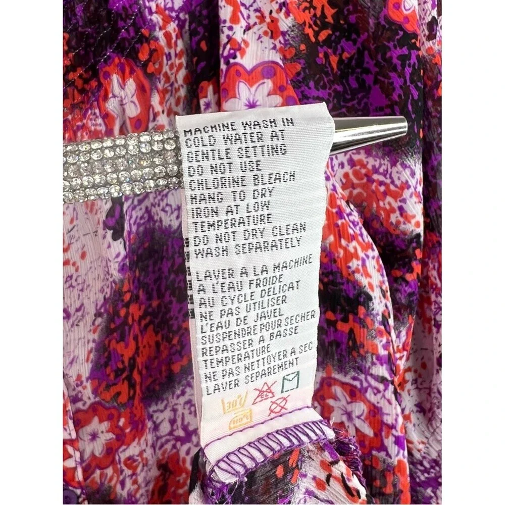 Laura blouse floral flowers Purple & Red Floral Button-Front Women's Blouse